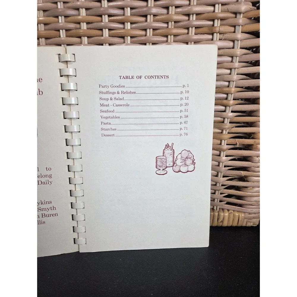Daily Press Seniors Club Cookbook 1980s Hampton Newport News‎ Virginia Spiral